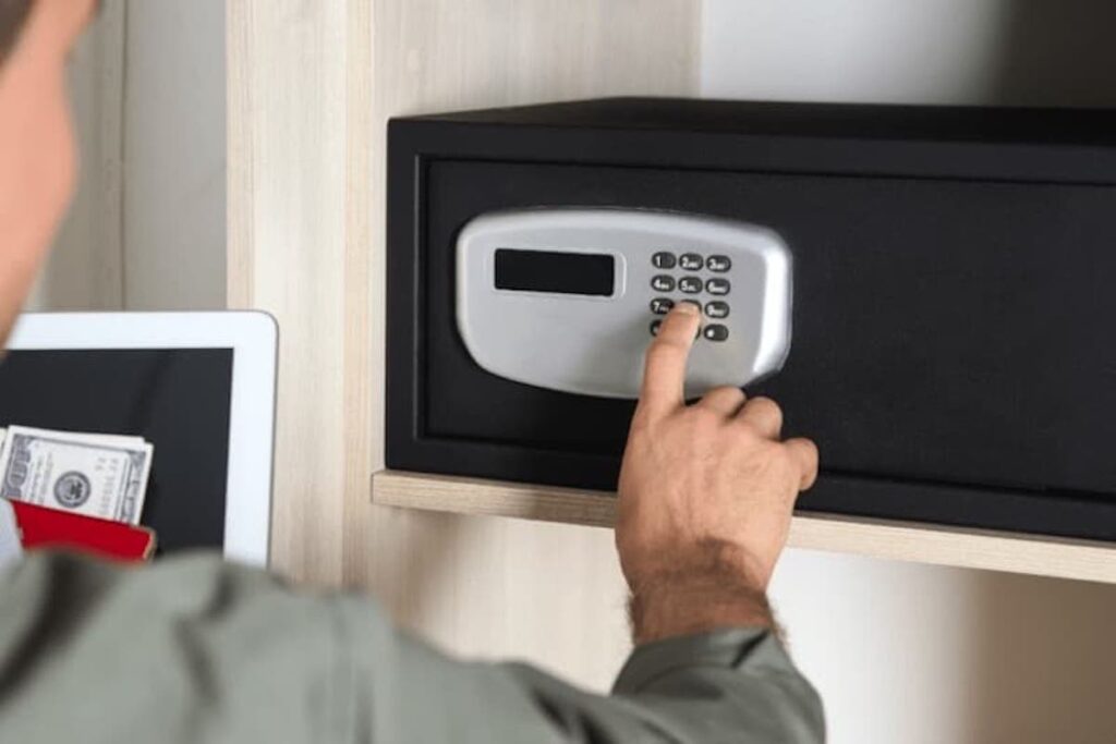 Tresoröffnung Schönaich